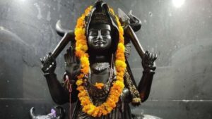 Shanivar Vrat Katha, Puja Vidhi aur Aarti